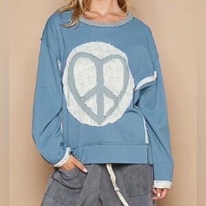 NEW! POL Thermal Knit Top with Heart Peace Sign
Patch on Front in Sz. Large